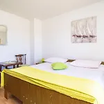 Apartament Laurel Leaf