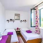 Laurel Leaf Apartament
