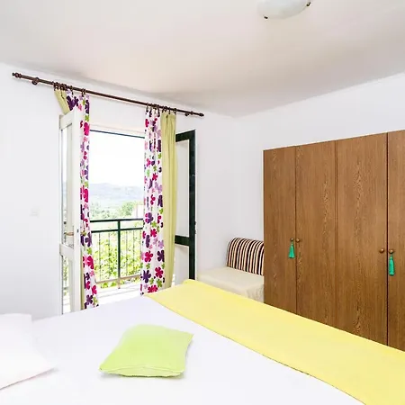 Апартаменты Laurel Leaf Lovorno