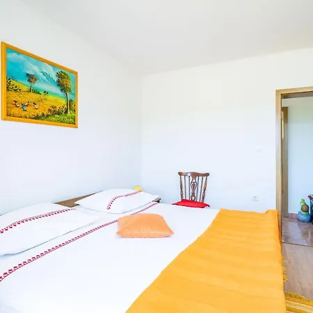 Apartman Laurel Leaf Lovorno