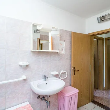 Laurel Leaf Διαμέρισμα *