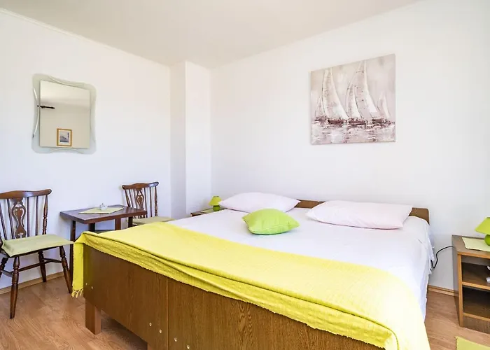 דירה Laurel Leaf